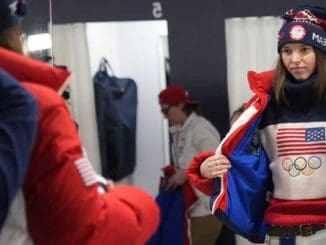 Team USA player looks at herself in mirror